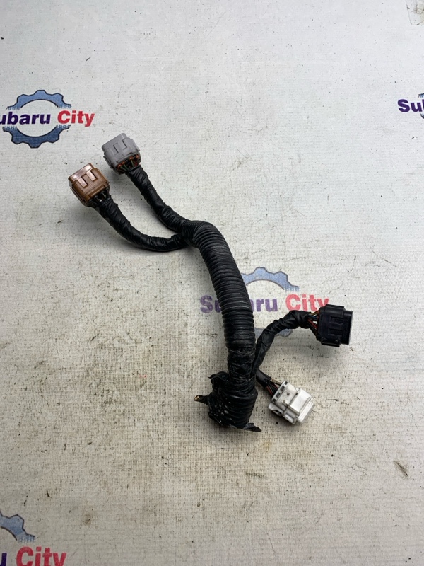Разъем Subaru Forester SF9 EJ254 2000 (б/у)