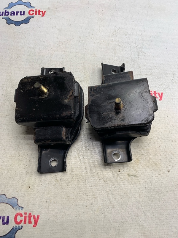 Подушка двс Subaru Forester SF9 EJ254 2000 (б/у)