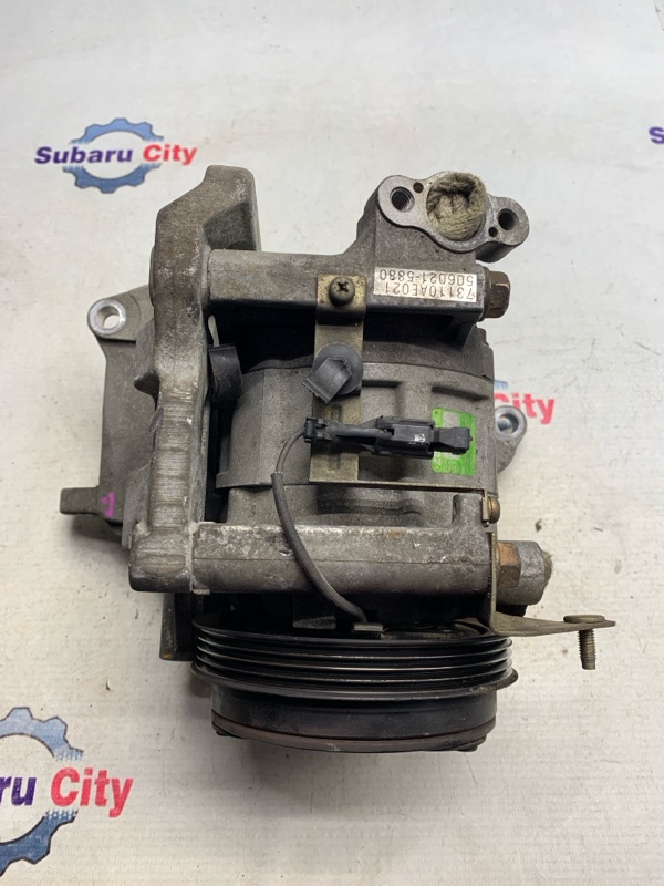 Компрессор кондиционера Subaru Forester SF9 EJ254 2000 (б/у)