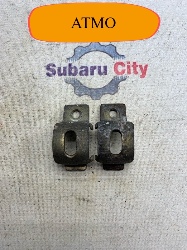 Крепление стабилизатора Subaru Forester SF9 EJ254 2000 переднее (б/у)