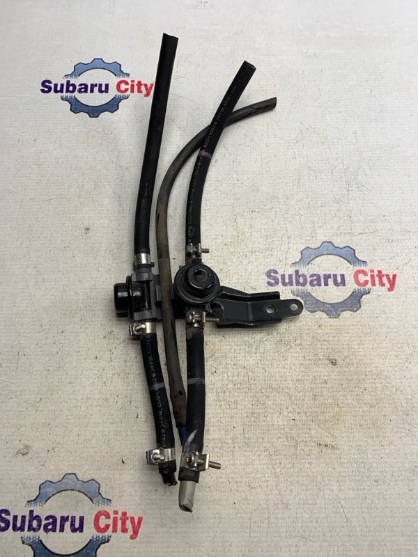Топливные шланги Subaru Legacy BP5 EJ20X 2006 (б/у)