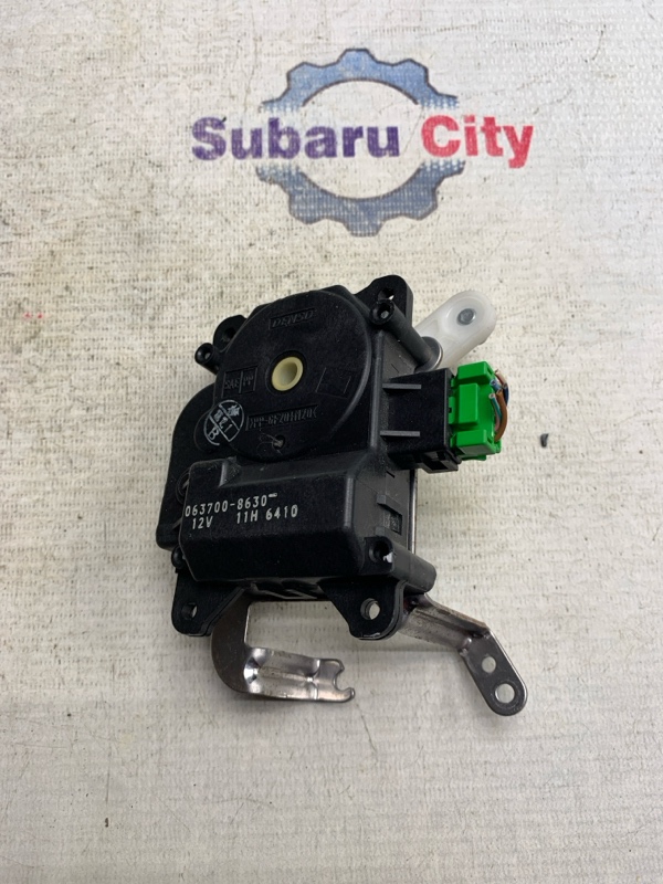 Сервопривод заслонки печки Subaru Legacy BP5 EJ20X 2006 (б/у)