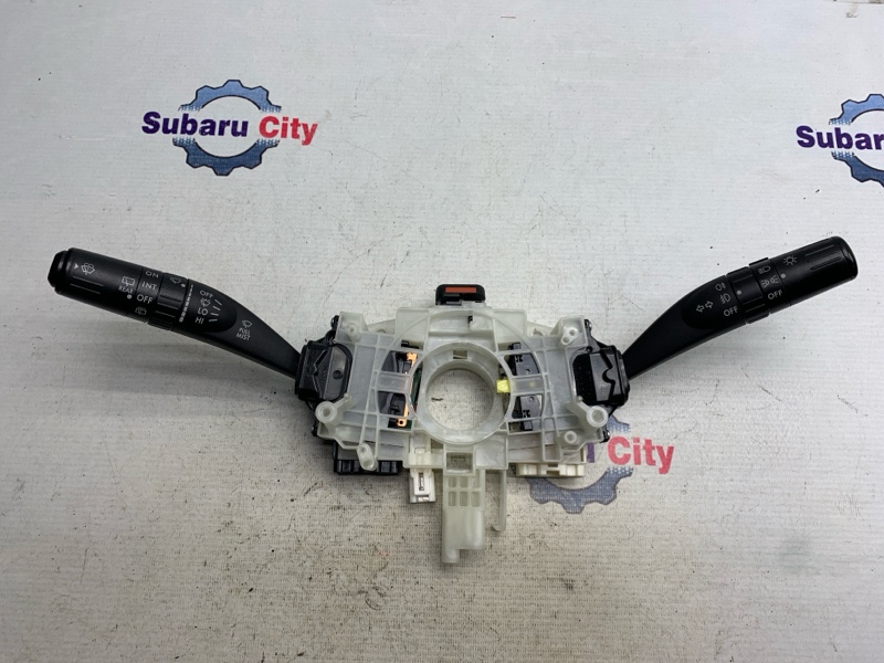 Блок подрулевых переключателей Subaru Legacy BP5 EJ20X 2006 (б/у)