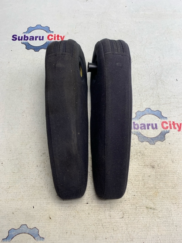 Подлокотник Subaru Forester SF5 EJ201 2001 передний (б/у)