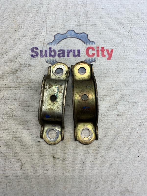 Крепление рулевой рейки Subaru Forester SF5 EJ201 2001 (б/у)