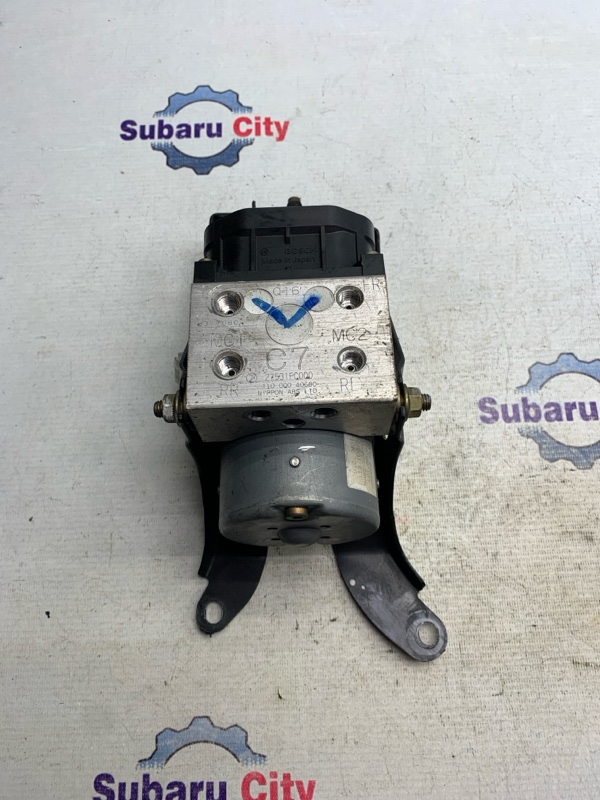 Блок abs Subaru Forester SF5 EJ201 2001 (б/у)