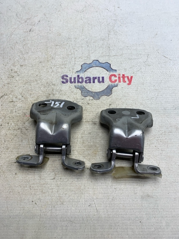 Петли двери Subaru Forester SF5 EJ201 2001 задние (б/у)