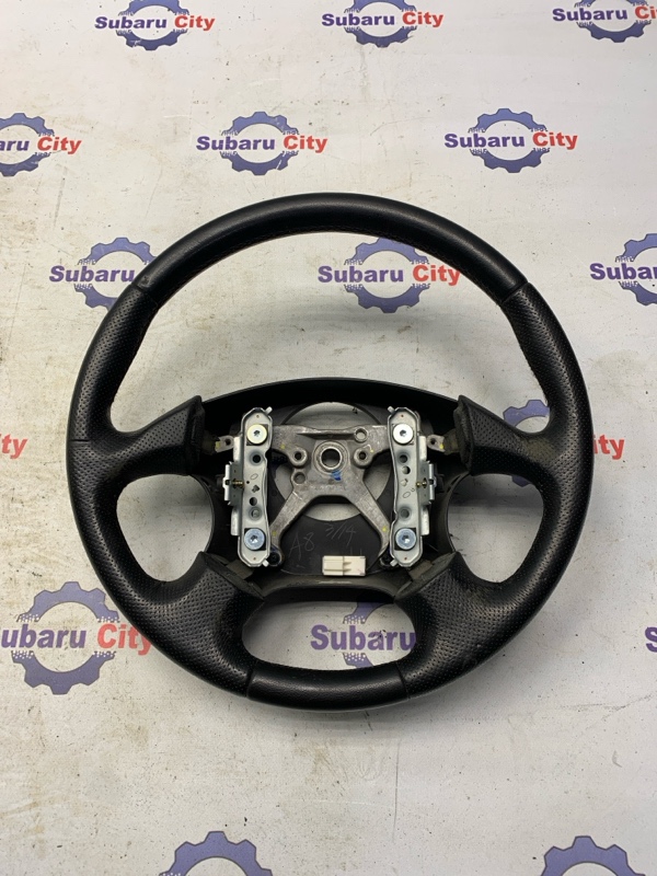 Руль Subaru Forester SF5 EJ201 2001 (б/у)