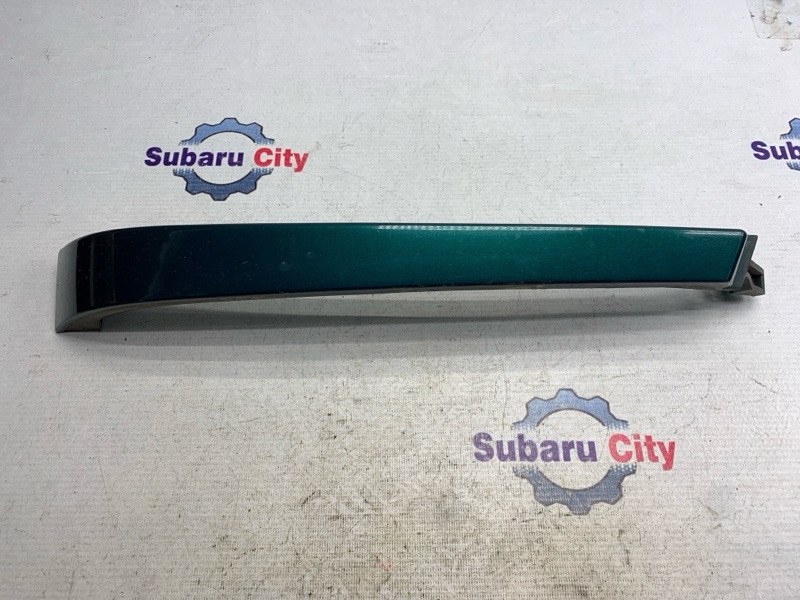 Ресничка под фару Subaru Forester SF9 EJ254 2000 левая (б/у)