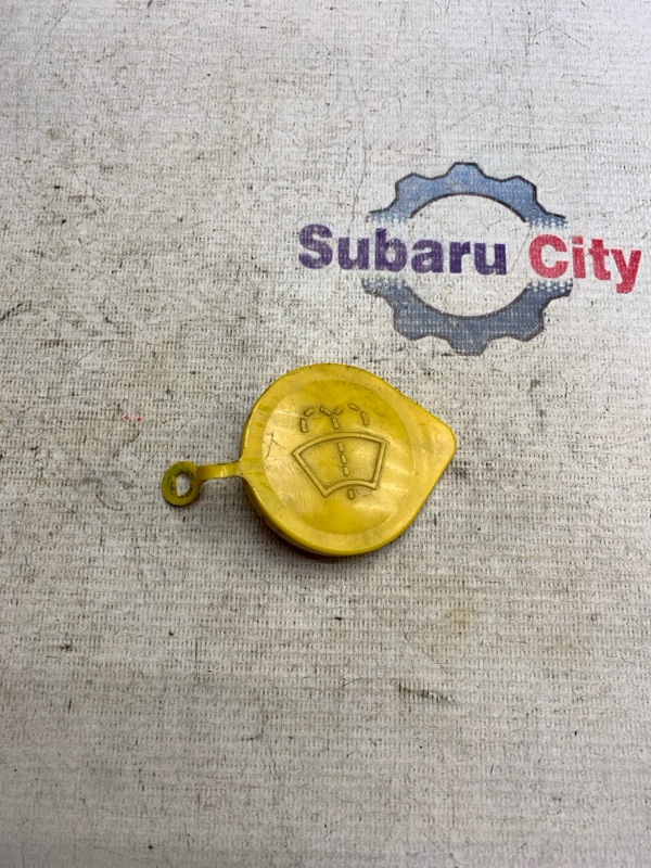 Крышка бачка омывателя Subaru Forester SF9 EJ254 2000 (б/у)