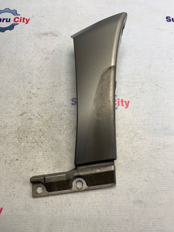 Молдинг на крыло Subaru Forester SF9 EJ254 2000 передний правый (б/у)