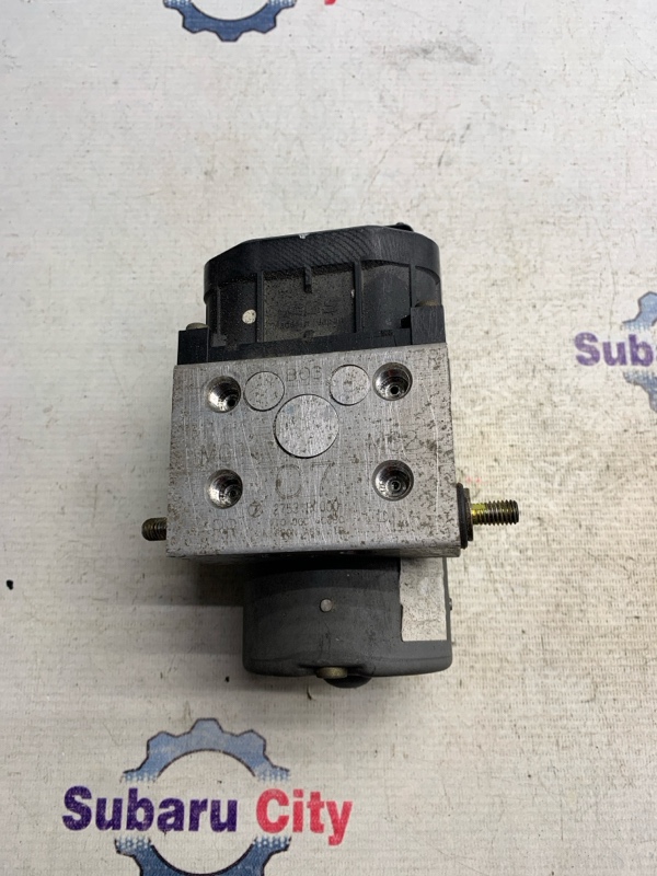Блок ABS Subaru Forester SF9 EJ254 2000 (б/у)