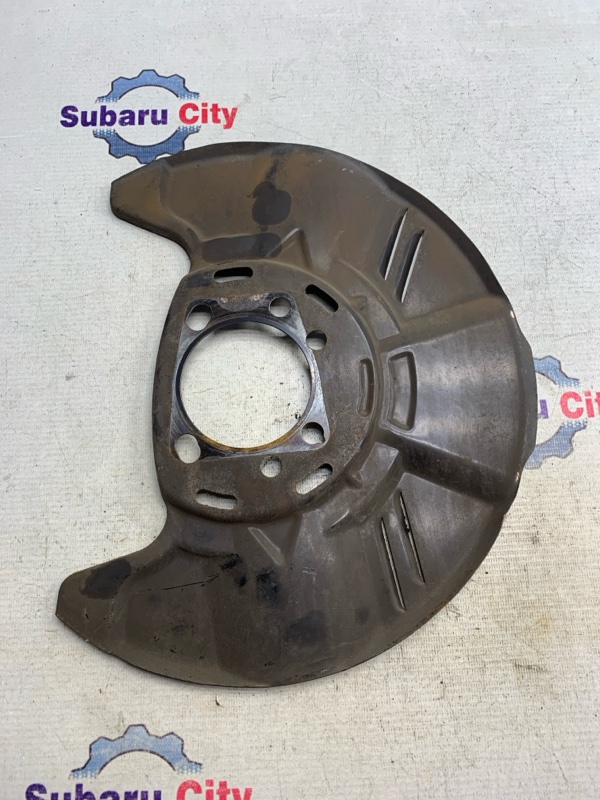 Кожух тормозного диска Subaru Legacy BP5 EJ20X 2006 передний (б/у)