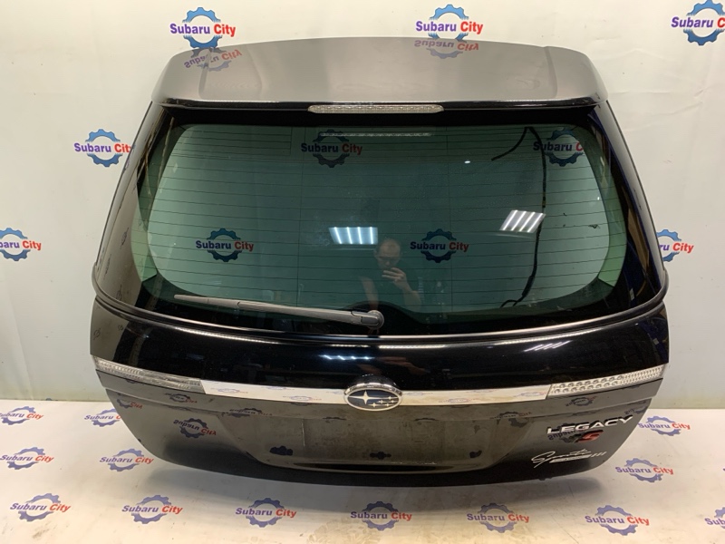 Дверь багажника Subaru Legacy BP5 EJ20X 2006 (б/у)