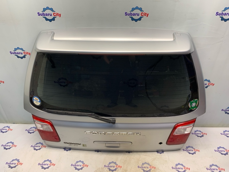 Дверь багажника Subaru Forester SF5 EJ201 2001 (б/у)