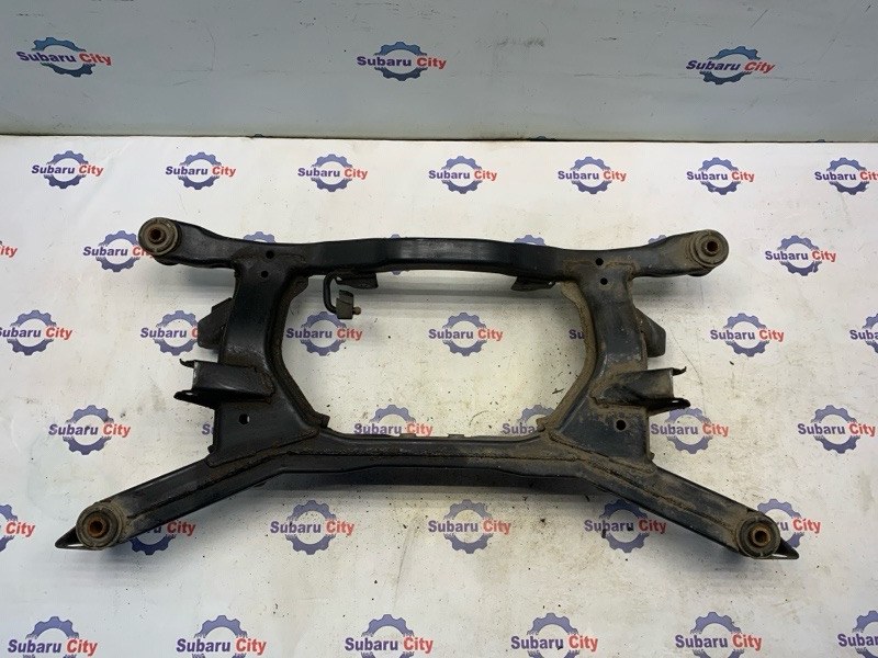 Балка подвески Subaru Legacy BP5 EJ20X 2006 (б/у)
