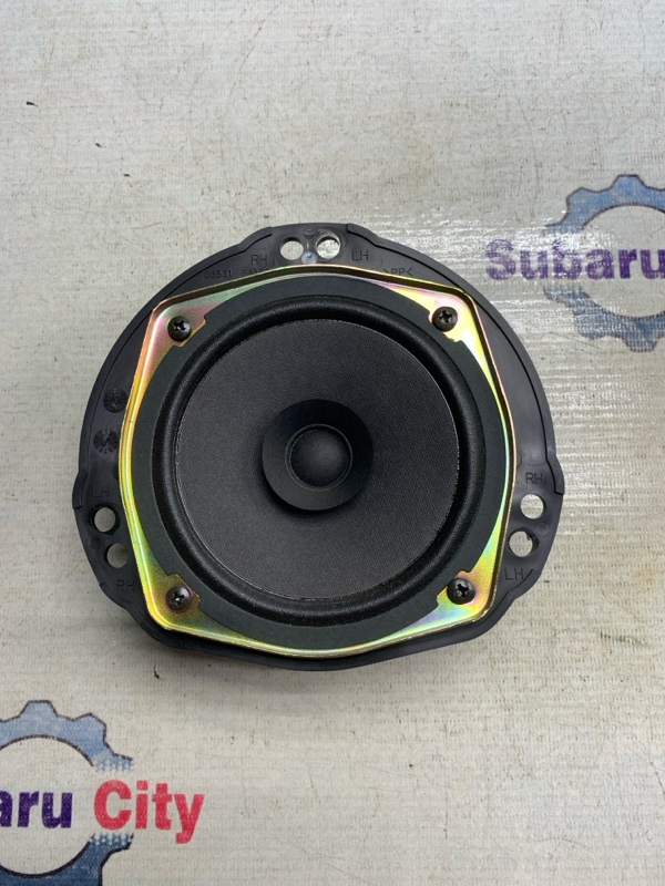 Динамик Subaru Forester SF5 EJ201 2001 задний (б/у)