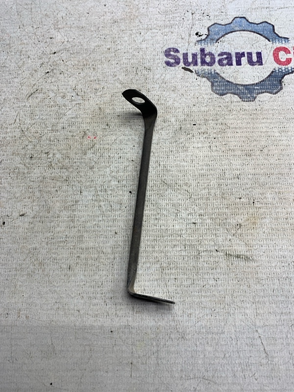 Крепление переднего крыла Subaru Legacy BH5 EJ206 2002 правое (б/у)