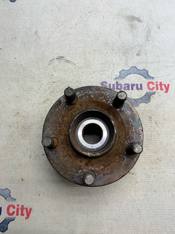 Ступица Subaru Legacy BE задняя (б/у)