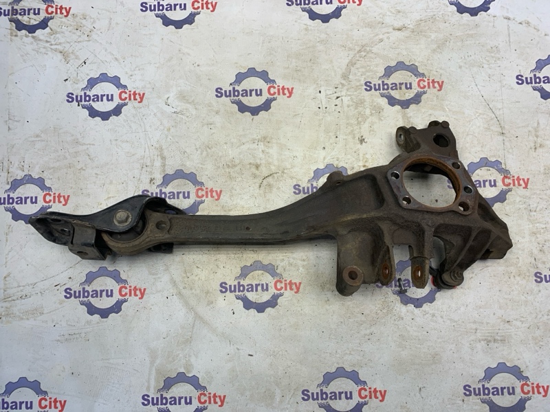 Рычаг продольный Subaru Legacy BE задний левый (б/у)