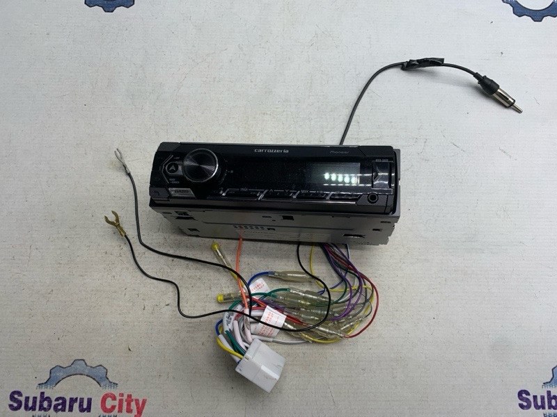 Магнитофон Subaru Legacy B4 BE5 EJ206 2002 (б/у)