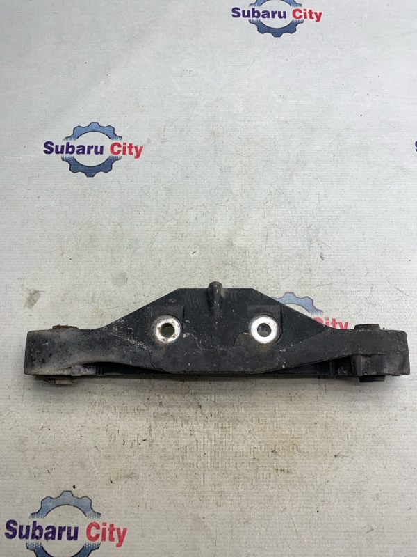Подушка редуктора Subaru Legacy BP5 EJ20X 2004 (б/у)