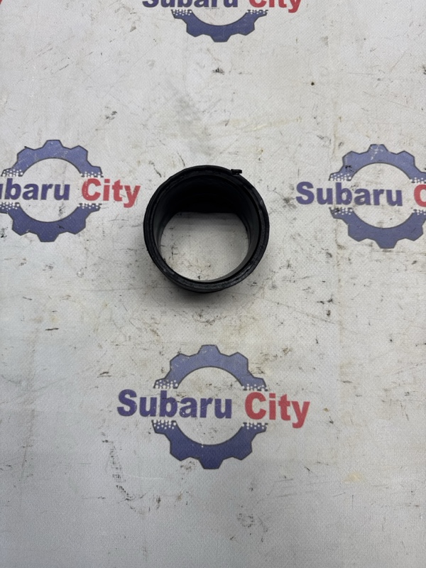 Запчасть патрубок на дроссельную заслонку Subaru Legacy 2001 BH5 EJ206 21869AA080 контрактная Патрубок на дроссельную заслонку Subaru Legacy 2001 BH5 EJ206 21869AA080 контрактная