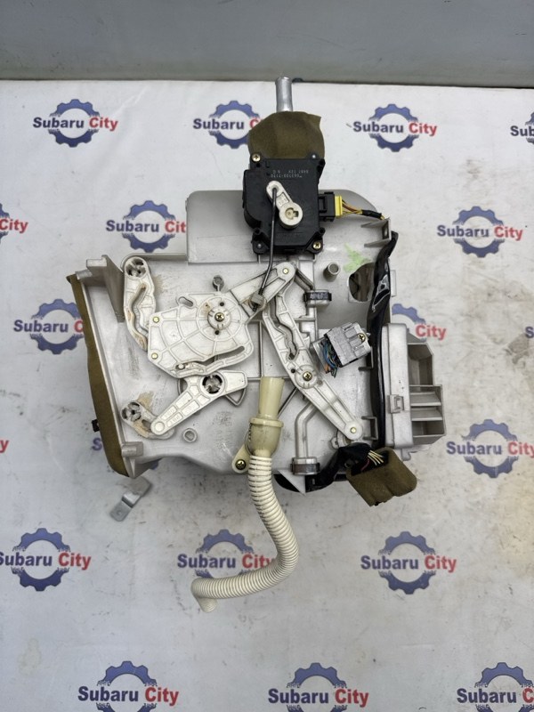 Запчасть печка Subaru Legacy 2001 BH5 EJ206 72110AE000 контрактная Печка Subaru Legacy 2001 BH5 EJ206 72110AE000 контрактная