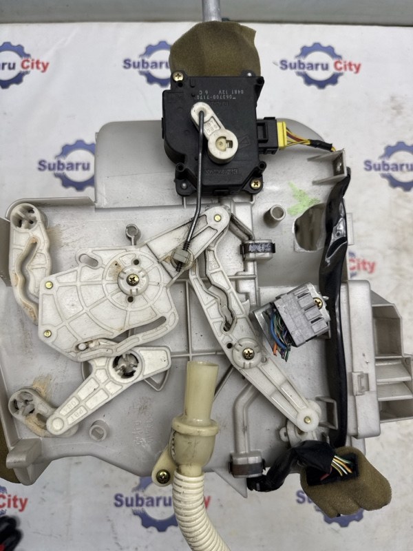 Печка Subaru Legacy BH5 EJ206 Печка Subaru Legacy BH5 EJ206
