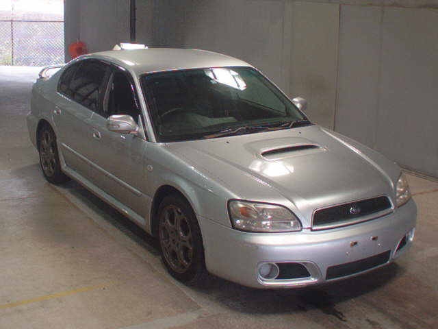 Автомобиль Subaru Legacy B4 BE5 EJ206 2002 года в разбор