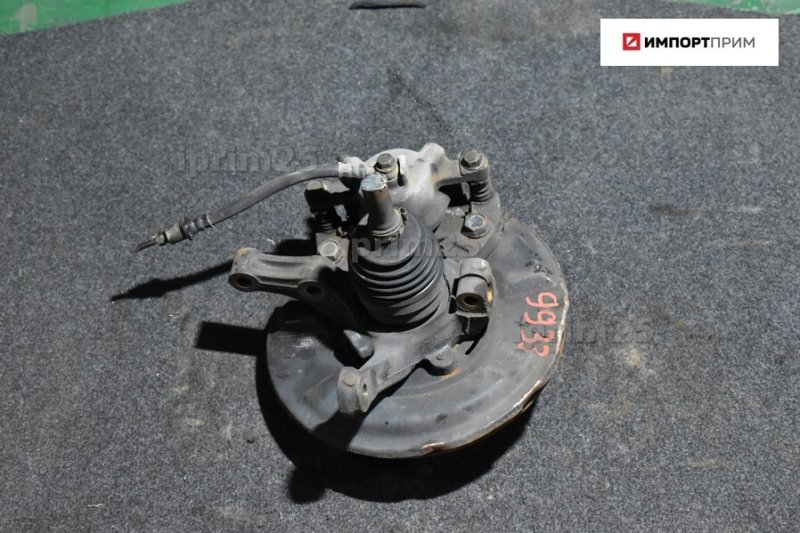 Ступица передняя левая R2 2005 RC1 EN07