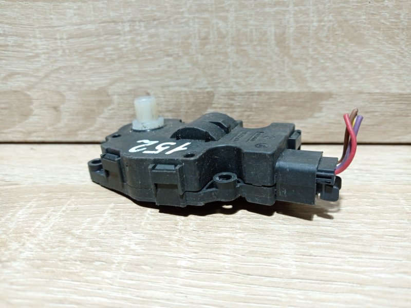 Сервопривод заслонок печки A4 2010 8K5 CDH
