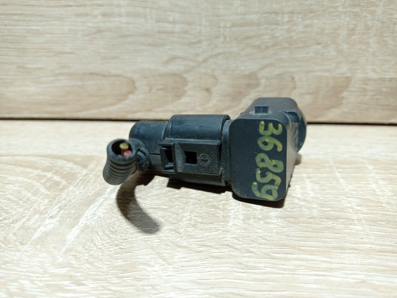 Датчик парктроника CAYENNE 9P M48.00