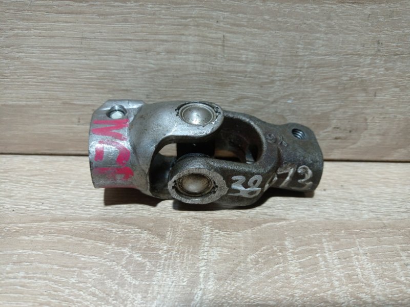 Рулевой карданчик Toyota VITZ 2002 NCP10 2NZFE контрактная