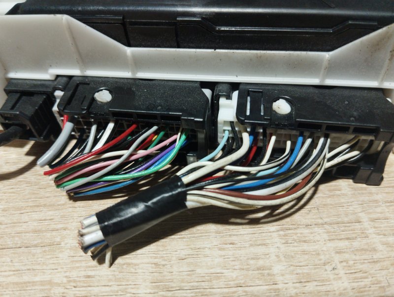 Блок предохранителей салонный AQUA 2022 MXPK11 M15AFXE