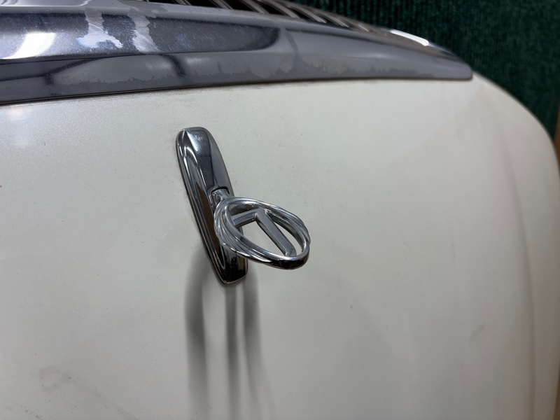 Капот LAUREL 2000 HC35 RB20DE