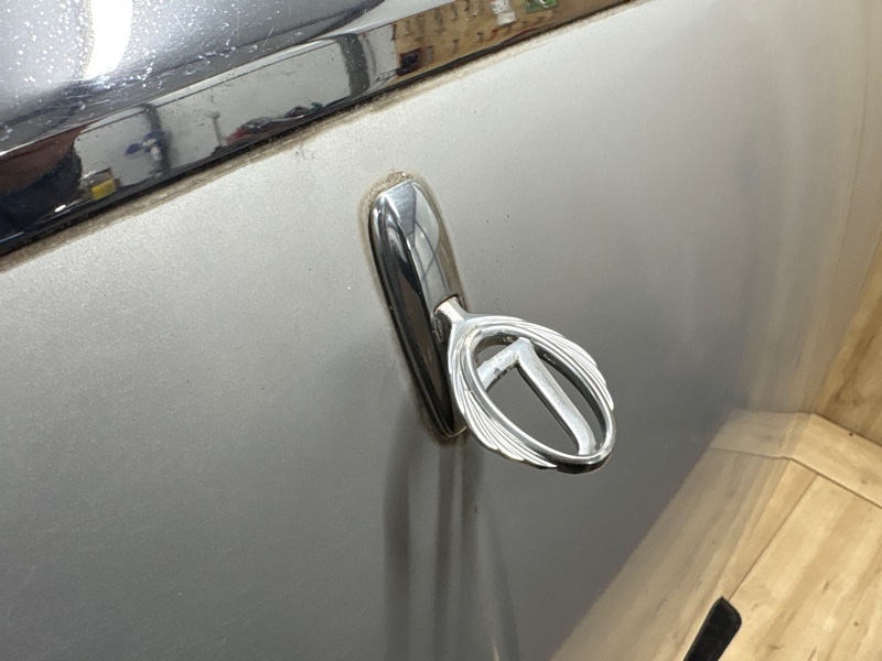 Капот LAUREL 2002 HC35 RB20DE