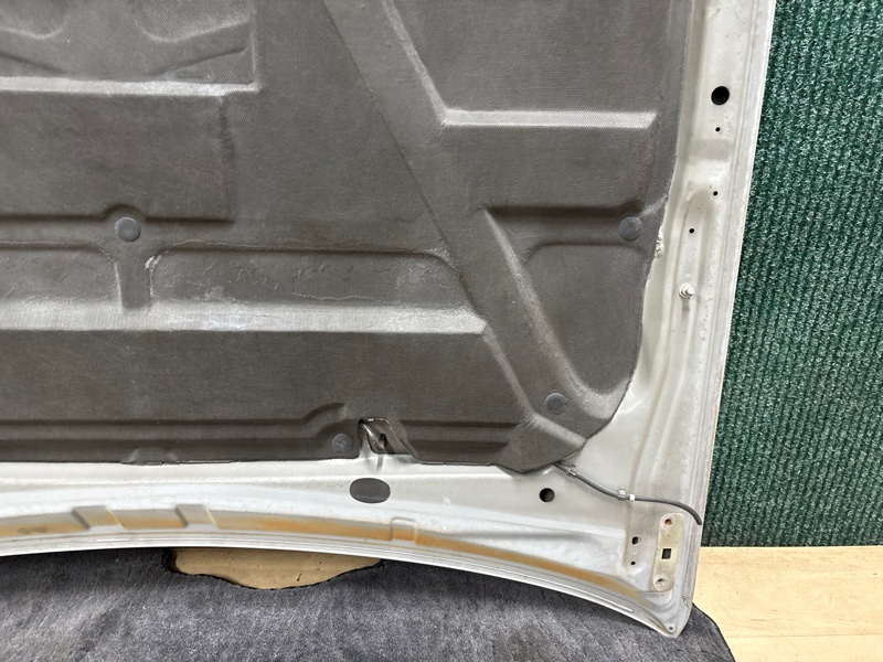 Капот LAUREL 2002 HC35 RB20DE