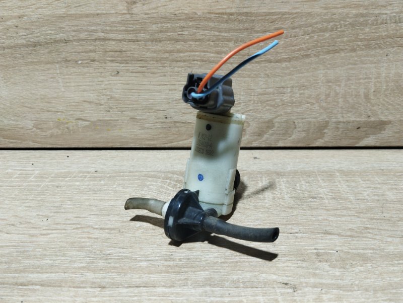 Мотор бачка омывателя Nissan LEAF 2015 AZE0 EM57 контрактная