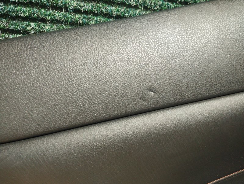 Обшивка двери задняя левая Toyota CROWN AWS210 2AR-FSE