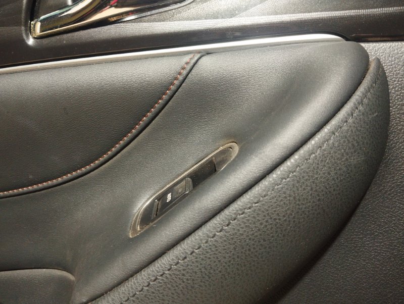 Обшивка двери задняя левая CROWN 2013 AWS210 2AR-FSE