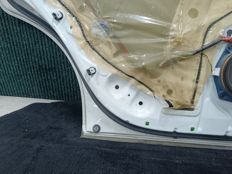 Дверь задняя левая MARK 2 1995 GX90 1GFE Дверь задняя левая MARK 2 1995 GX90 1GFE