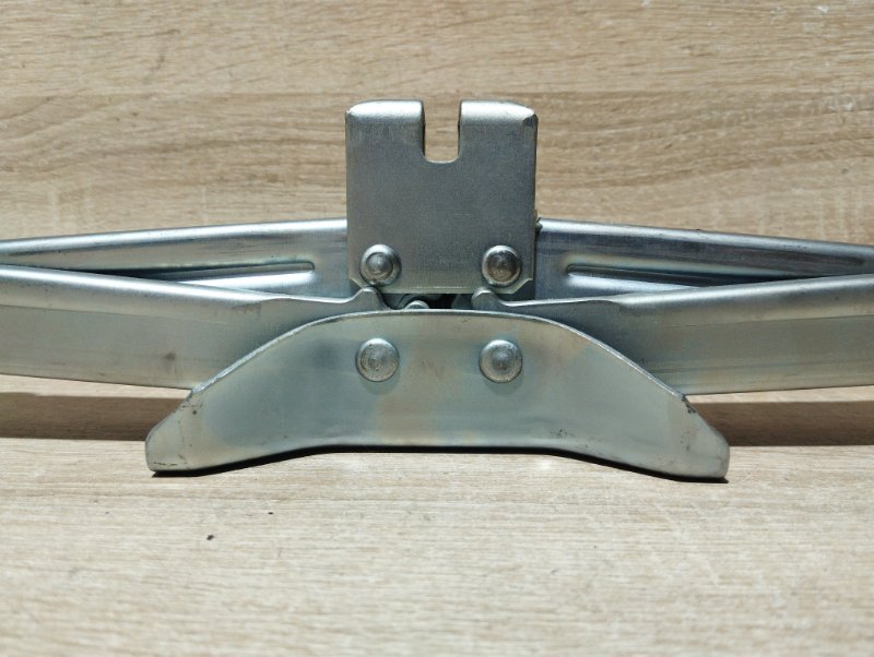 Домкрат WINGROAD WFY11