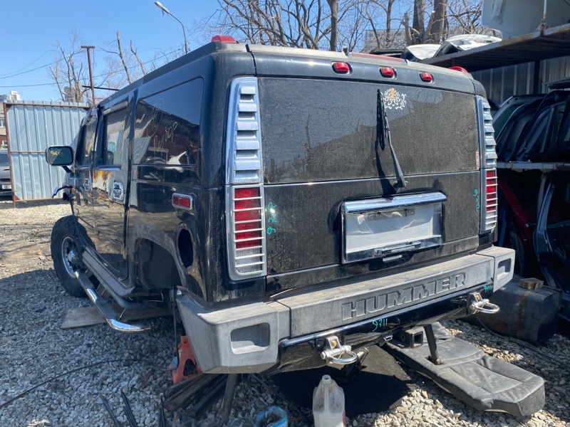 Кузов Hummer H2 LQ4 2003 (б/у) Кузов Hummer H2 LQ4 2003 (б/у)
