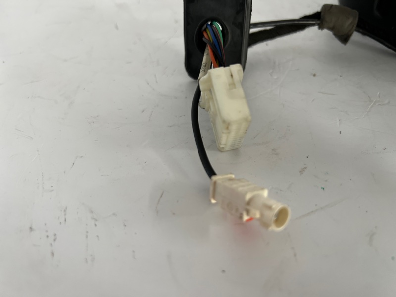 Зеркало переднее левое UNI-T D20TGAA