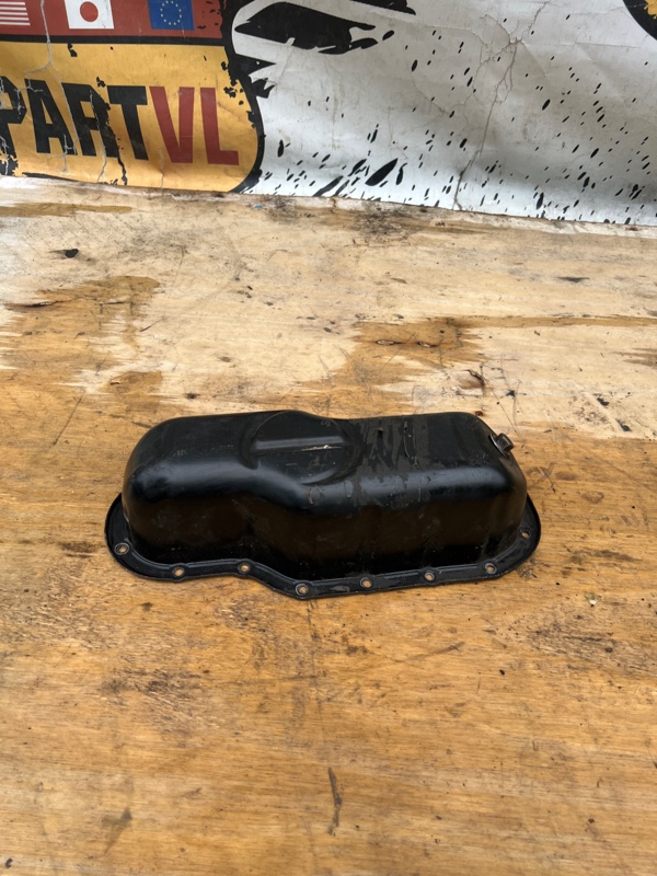 Поддон Toyota Tundra 2008 GSK50 3UR-FE 1210238010 контрактная