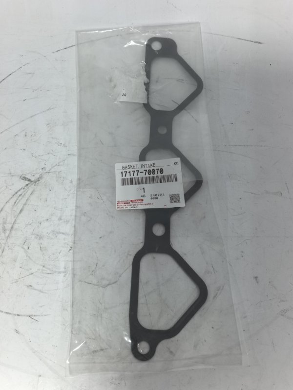 Прокладка коллектора металлическая Toyota Land Cruiser VJA300 V35AFTS 17177-70070 новая
