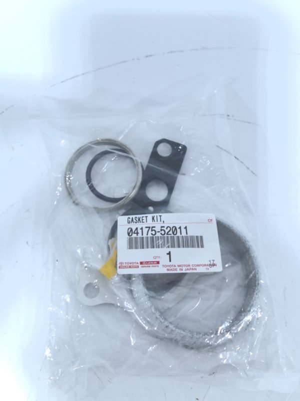 Комплект прокладок турбины Toyota  Land Cruiser FJA300 F33AFTV 0417552011 новая