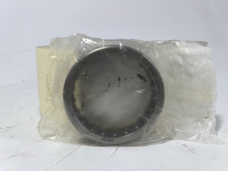 Подшипник переднего моста игольчатый Hummer H3 9411785 новая