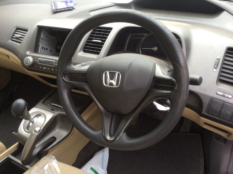 Airbag пассажирский Honda Civic FD1 R18A (б/у)